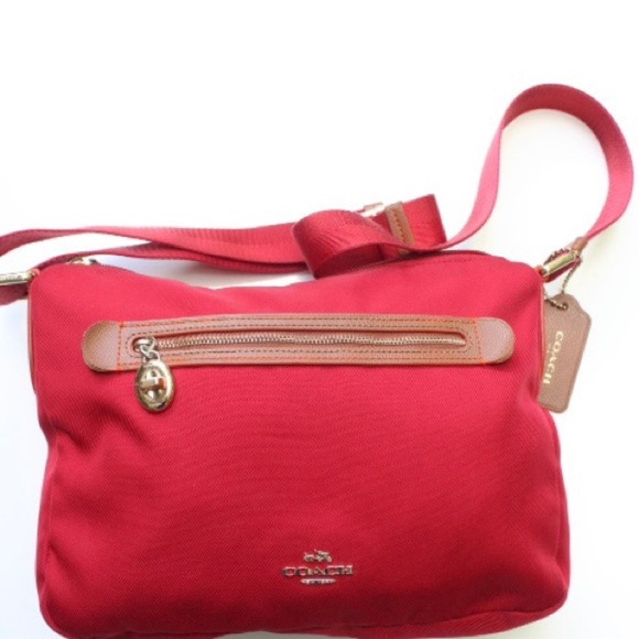 Coach Sawyer cross body bag - Picture 16 of 16